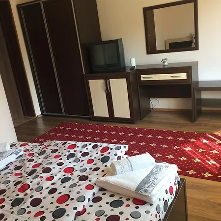 Silver House 3* Брашов