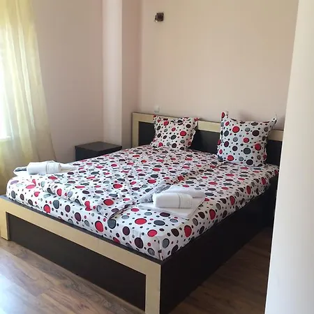 Silver House Гостьовий будинок 3*