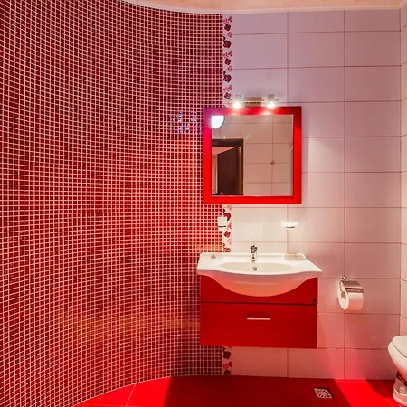 Silver House Гостьовий будинок